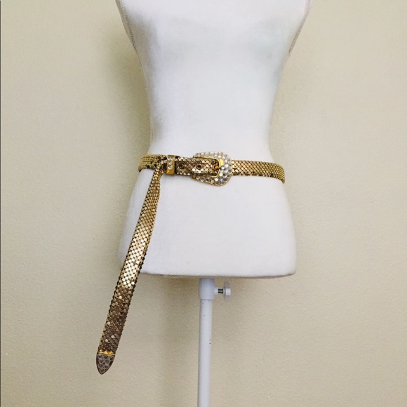 90’s Glamour Extra Long Gold Mesh Belt - Picture 7 of 8